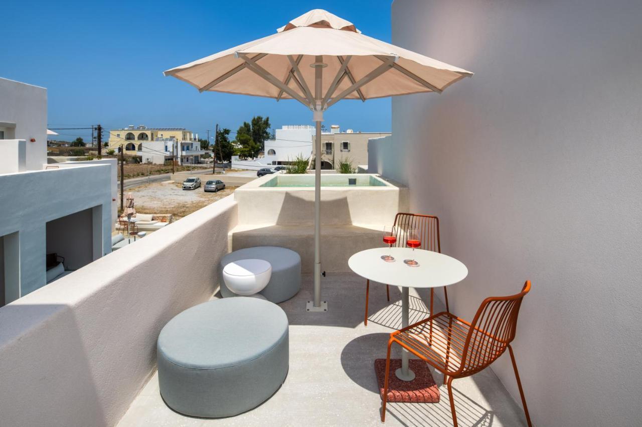 Viva Nove Suites Камари Экстерьер фото