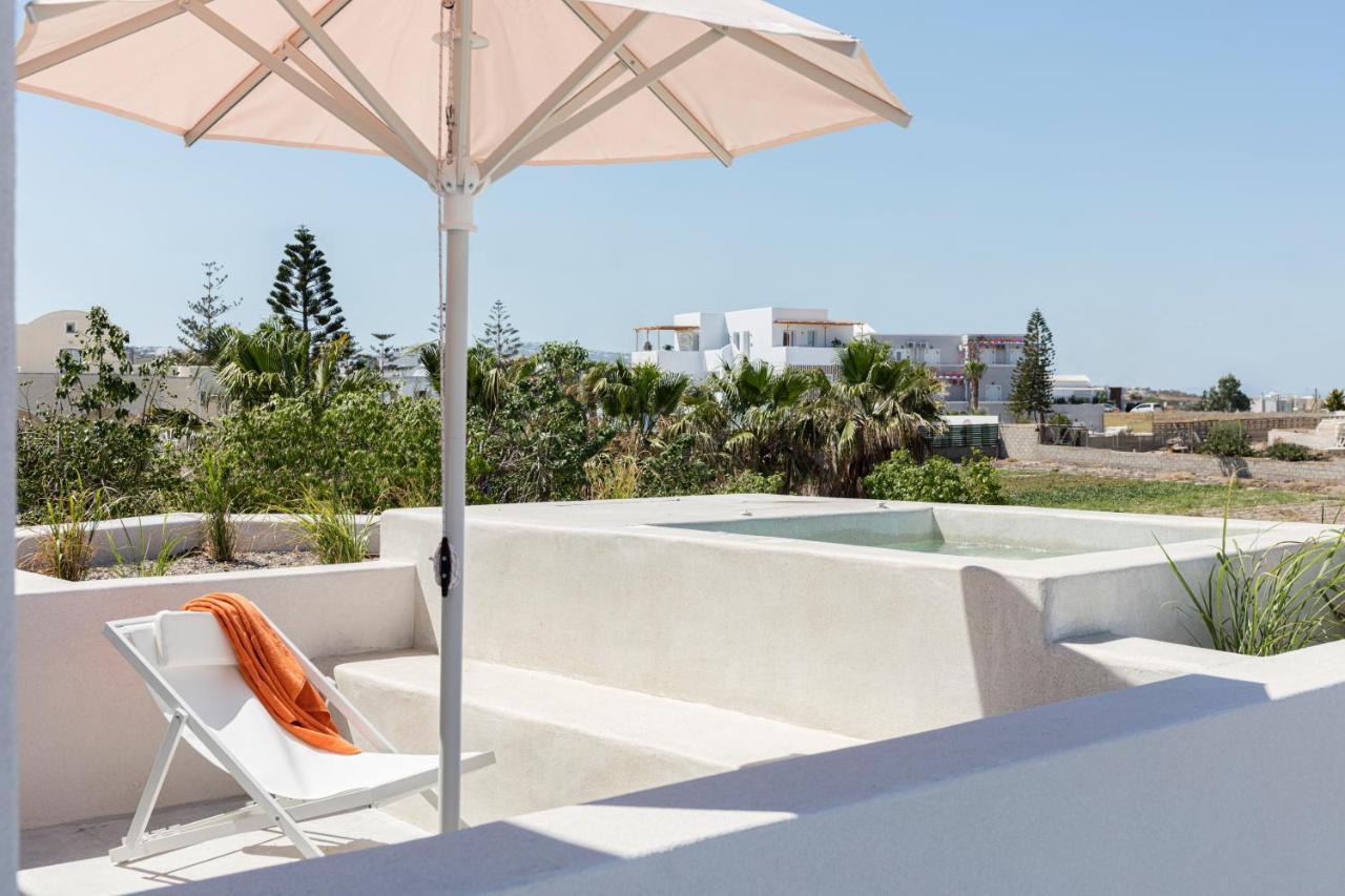 Viva Nove Suites Камари Экстерьер фото